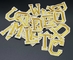 Złote haftowane aplikacje z literami Heat Cut Border Haftowane naszywki z alfabetem