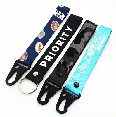 Zindywidualizowane drukowanie litery alfabetu podwójnie boczne łańcuchy kluczyki Woven Embroidered Keychain Short Lanyard Key Tags