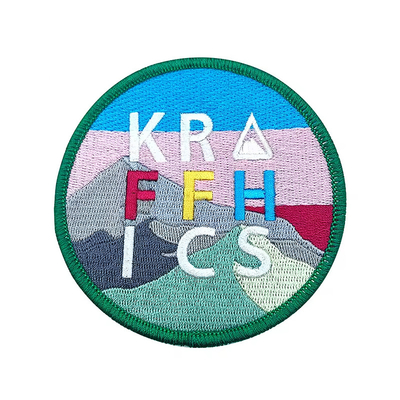 Sprzedaż hurtowa Patches na zamówienie z wiązanymi krawędziami dla ubrań / kapeluszy / toreb
