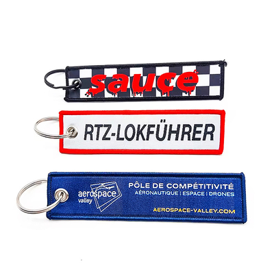 Personalizowany kluczyk z tkaniny z dostępnością do dostosowania Materiał poliestrowy